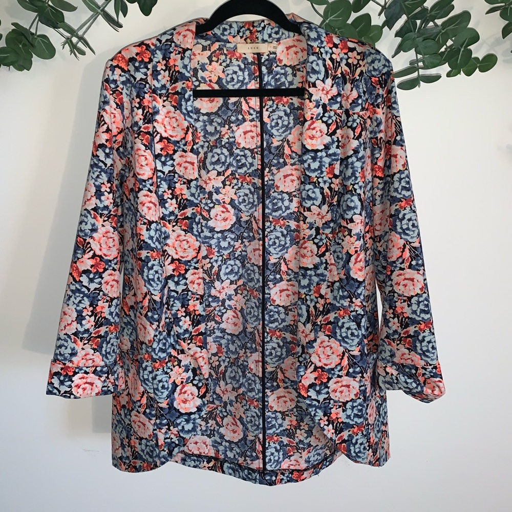 Lush - Floral Blazer